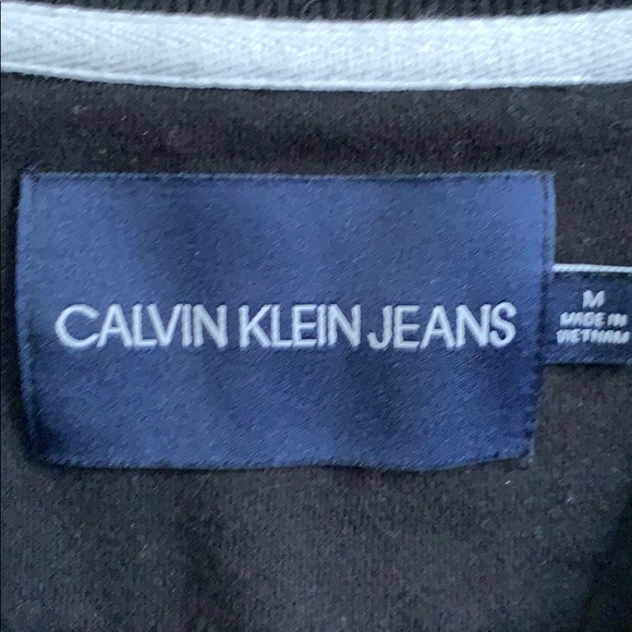 Calvin Klein womens sweatshirt - Picture 2 of 3